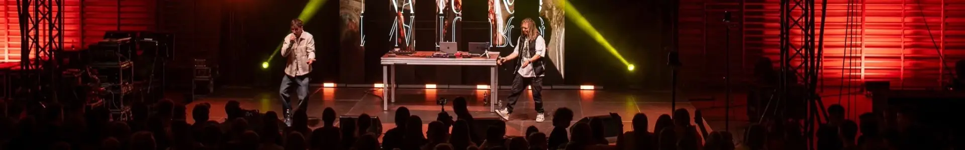 Projekt Kostka jestemAlpha. Emenzino koncert Profilaktyka uzależnień dla szkół | Profilaktyka przez HIP-HOP